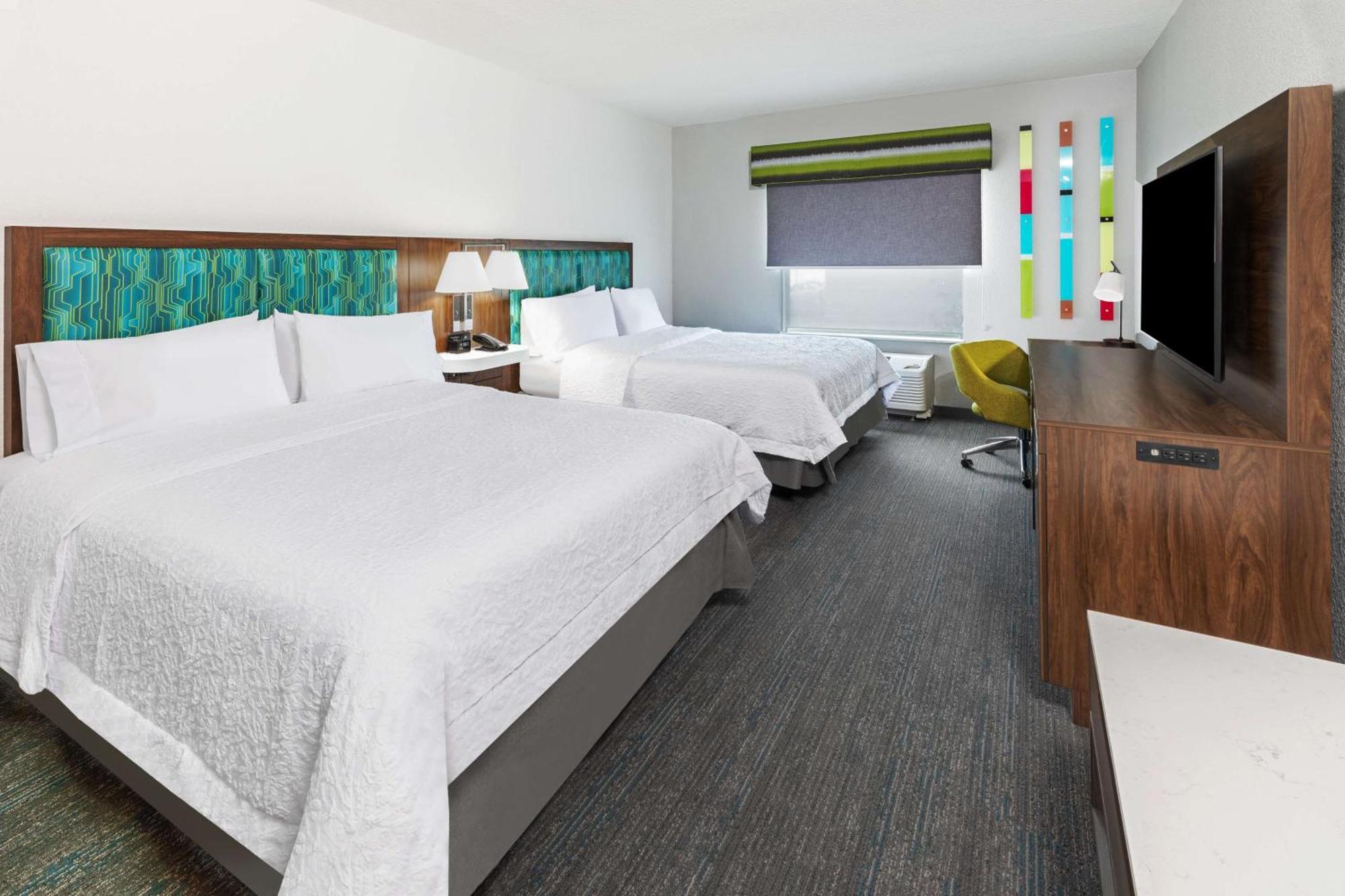 Queen Room Two Queen Beds
