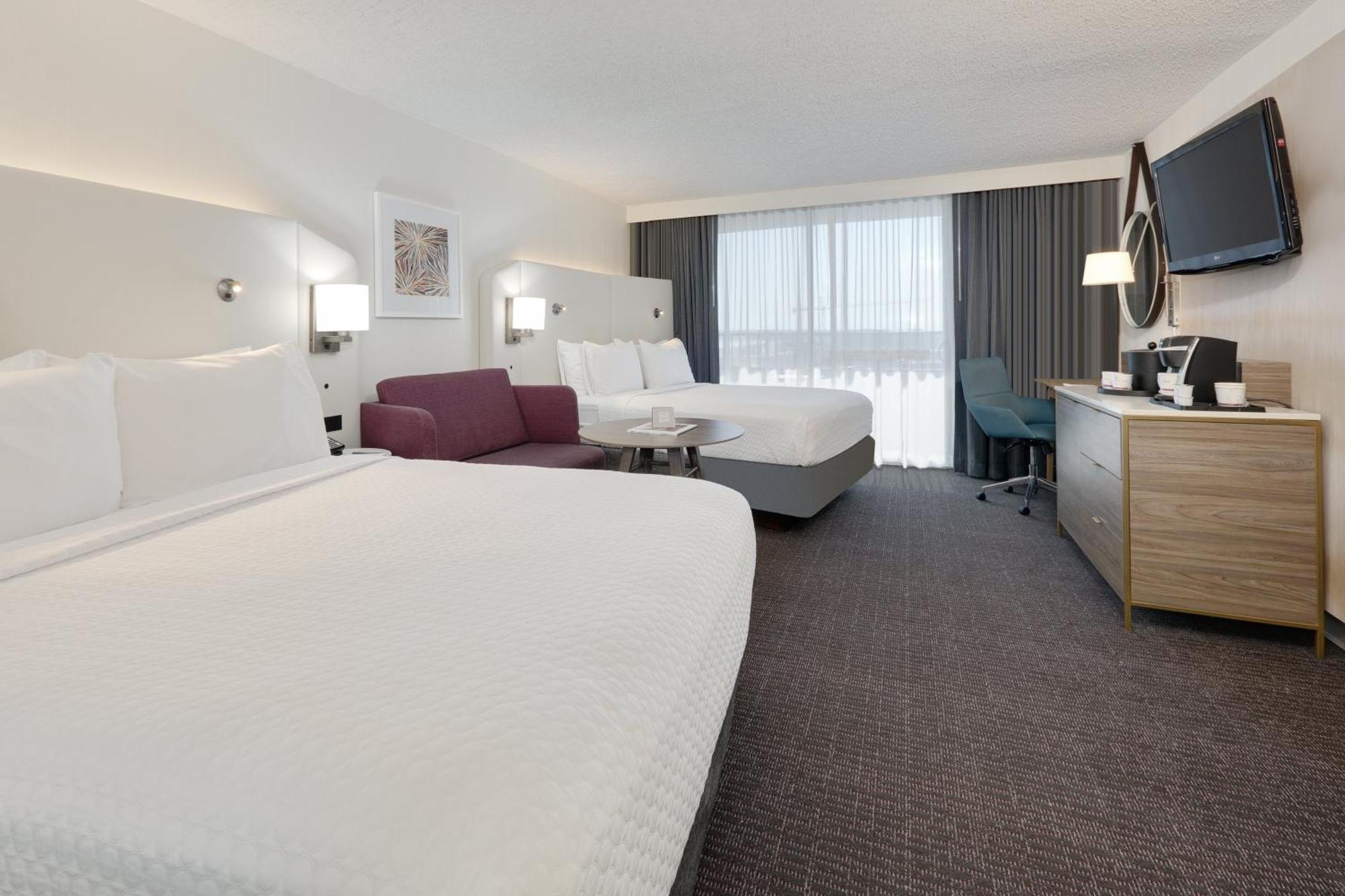 Twin Room Mobility Access