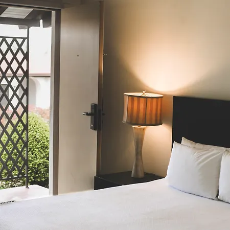 Belmont Hotel-2