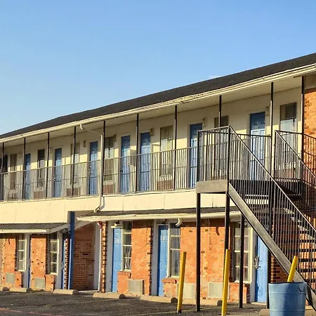 Cole Manor Motel By Oyo Love Field Market Center-2