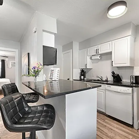 Cityplace Bnb Aparthotel-2