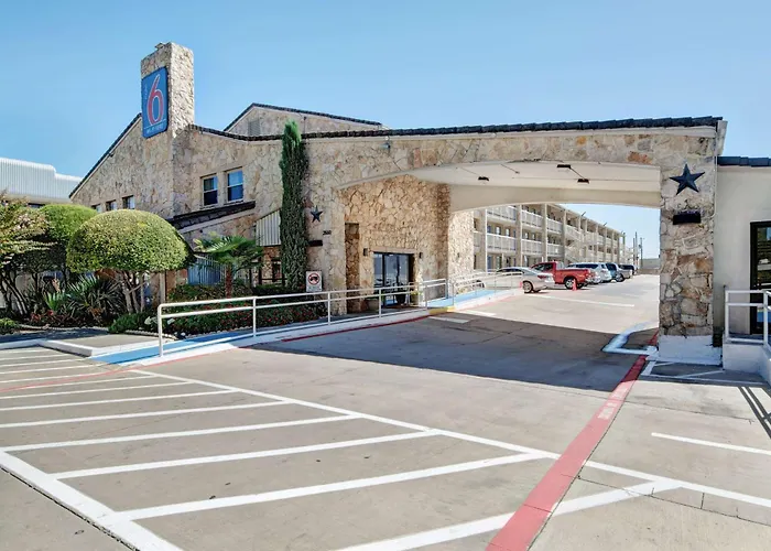 Motel 6-Dallas, Tx - Forest Lane
